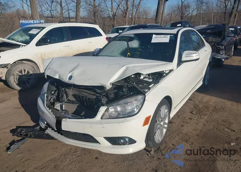 2009 Mercedes-Benz C 300 Luxury 4Matic/Sport 4Matic from USA, damaged, VIN WDDGF81X79R084338